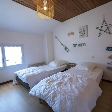 Vakantiehuis En Famille A 4 A L'epine *